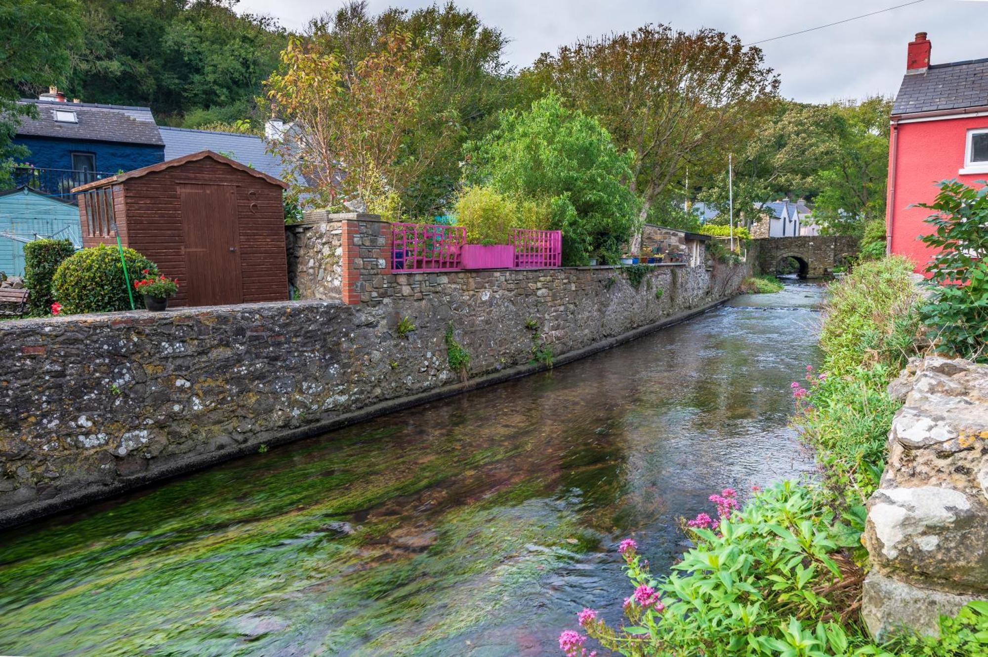 Riverside Bothy In Heart Of Scenic Harbour Village 索尔瓦 外观 照片